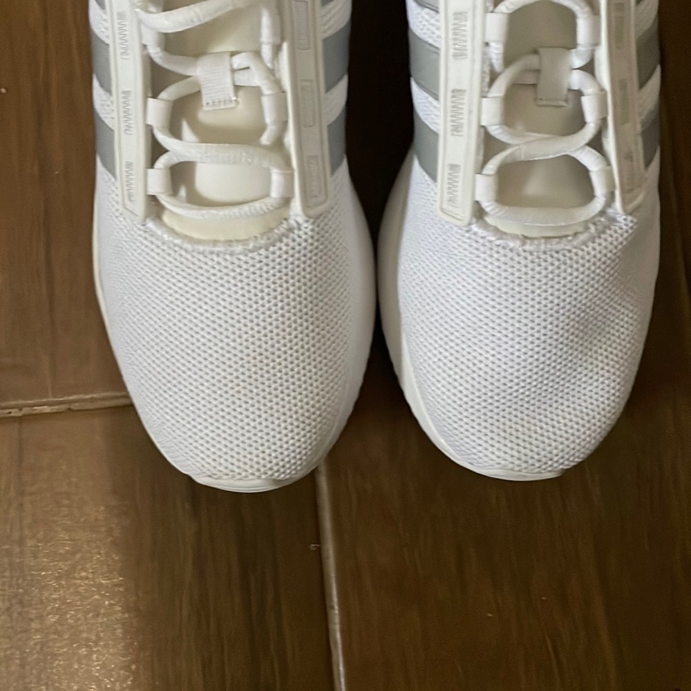 Adidas cloudfoam sneaker